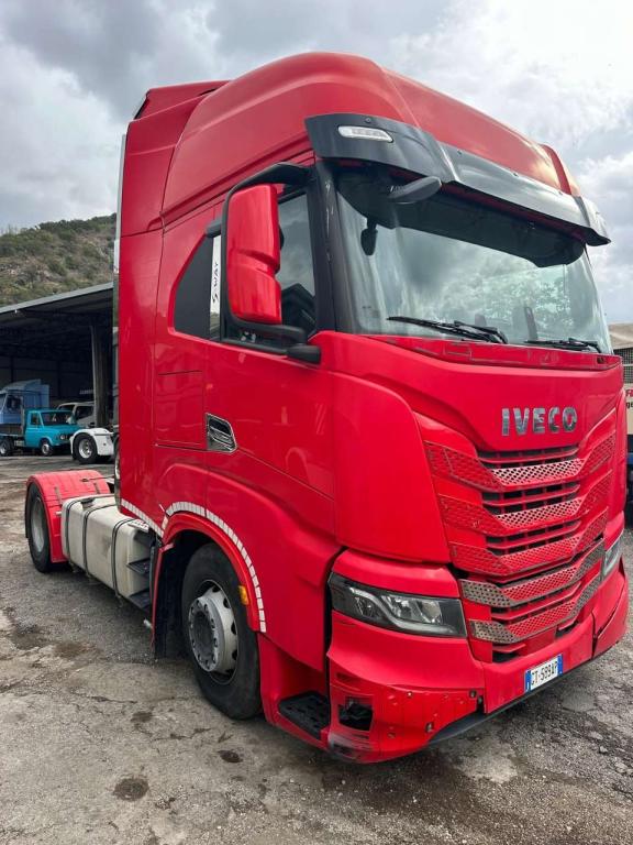 Iveco S-WAY480 Foto 2