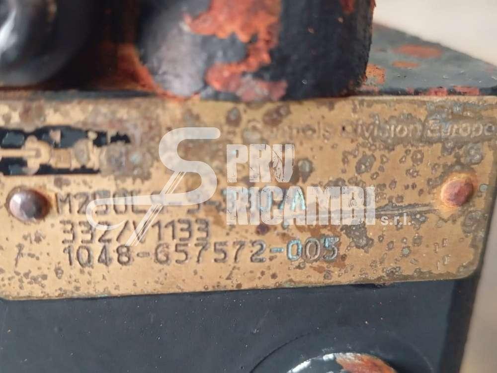 Distributore idraulico per JCB 436 ZN Foto 4