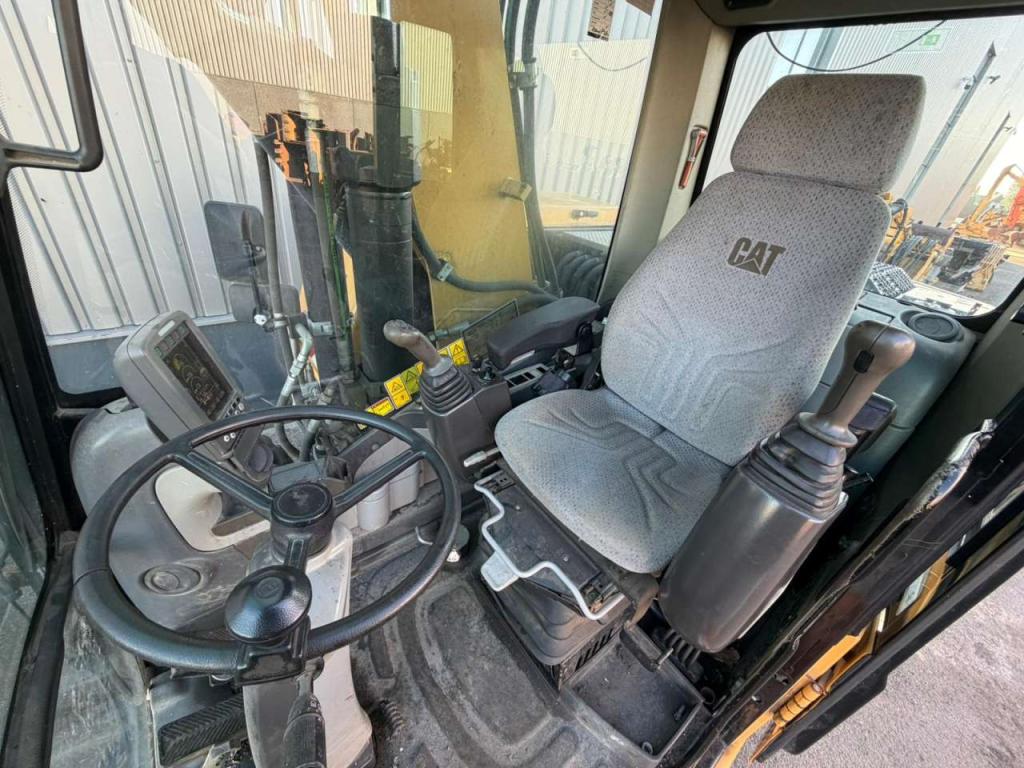 Caterpillar M316D Foto 18