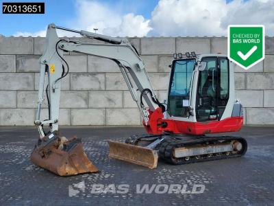 Takeuchi TB250 A/C - 3 Buckets
