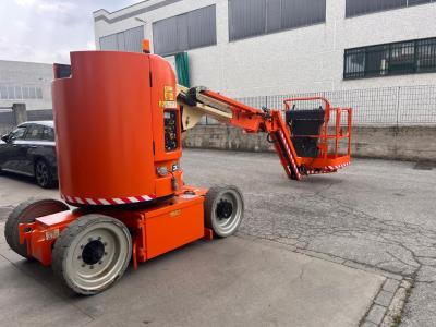 JLG E300AJP in vendita da Makiboom Slu