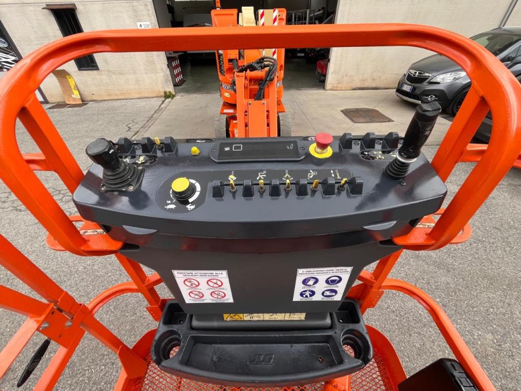 JLG E300AJP Foto 7
