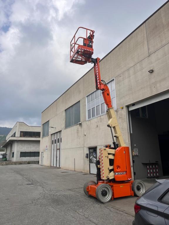 JLG E300AJP Foto 8