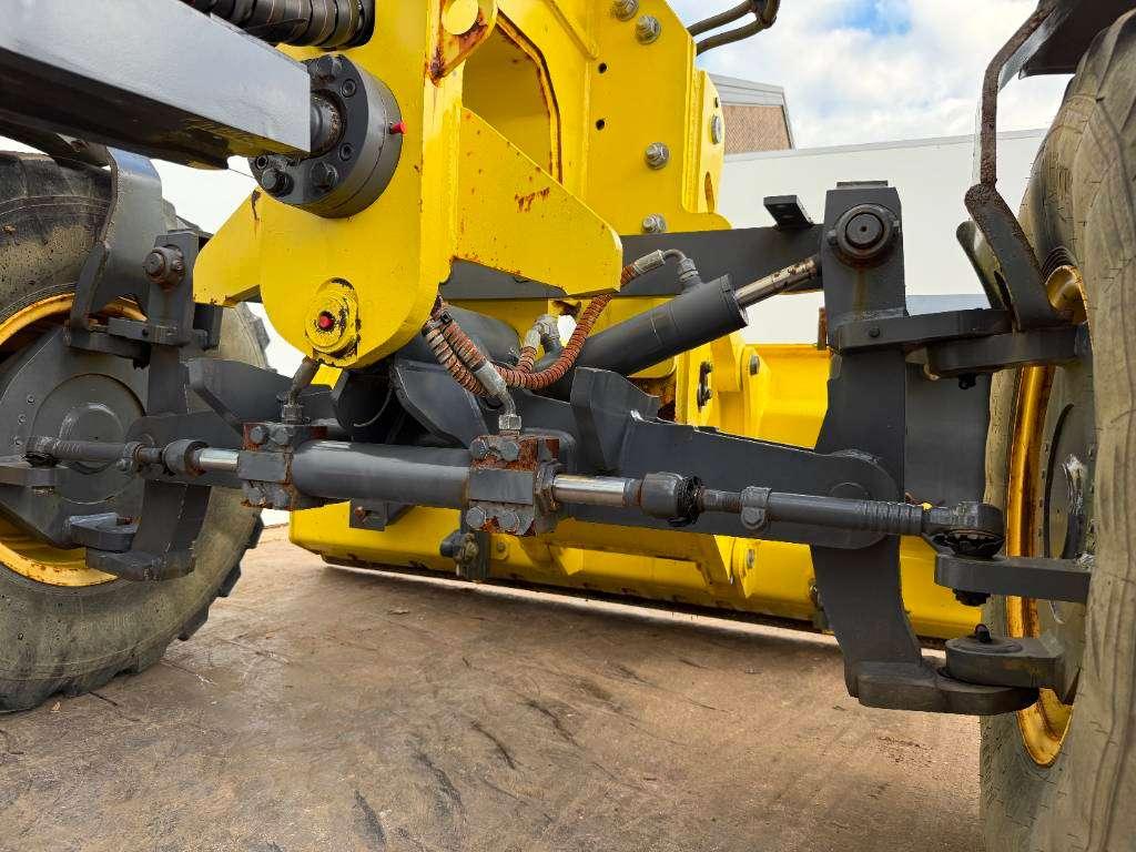 HBM - NOBAS BG110T-5  -  Front Blade + Ripper / TRIMBLE AS400 Foto 24