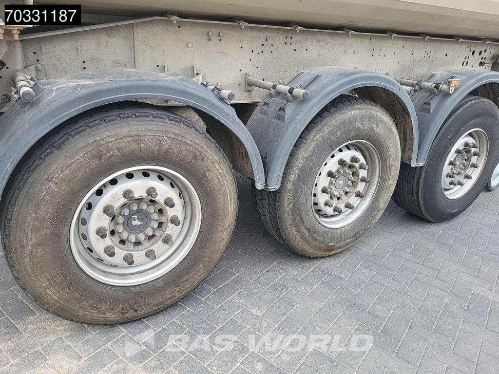 Schmitz SGF*S3 Lift Axle TUV 01/27 Foto 11