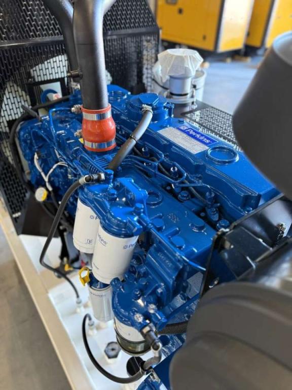 FG Wilson P220-3 - 220 kVA Open Genset - DPX-16012-O Foto 14