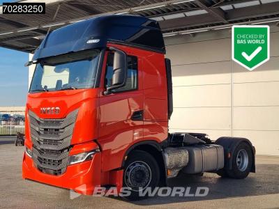 Iveco S-Way 490 4X2 DAMAGED! chassis bent 2x Tanks LED Navi Euro 6 in vendita da BAS World B.V.