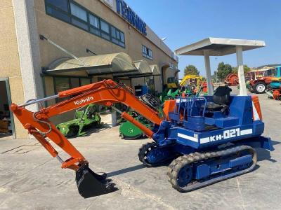Kubota KH 021