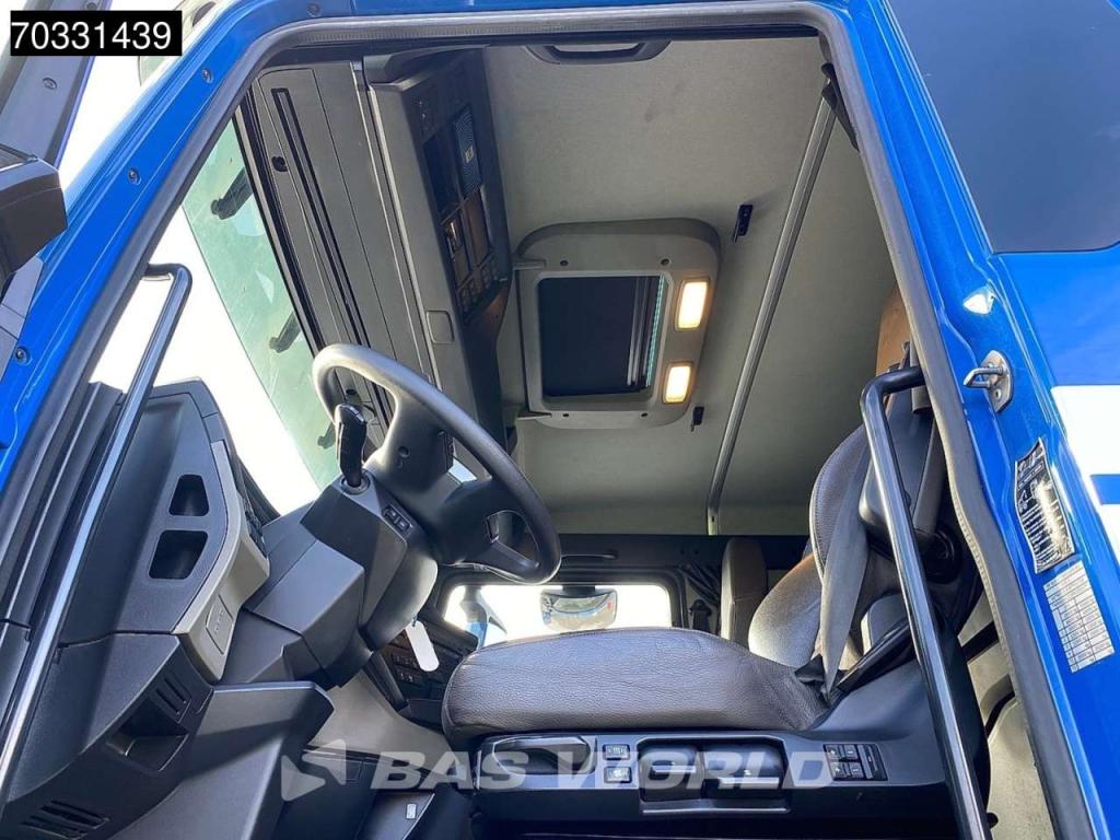 Man TGX 33.640 6X4 Foto 25