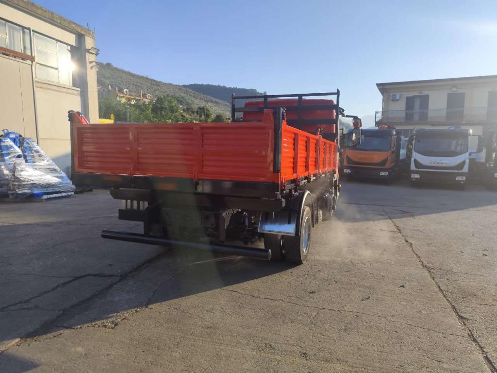 Iveco EUROCARGO 80-190 Foto 17