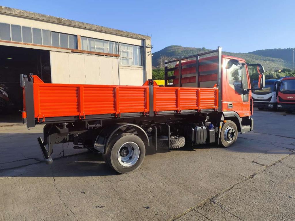 Iveco EUROCARGO 80-190 Foto 20