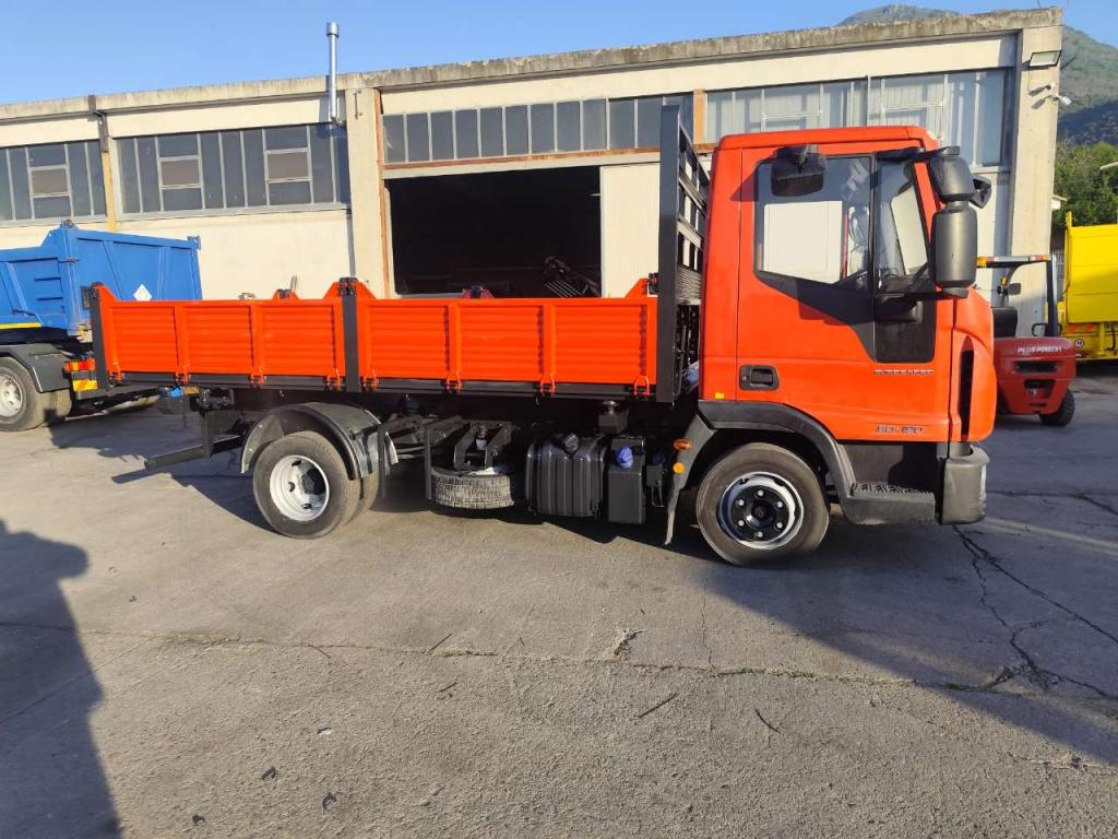 Iveco EUROCARGO 80-190 Foto 21