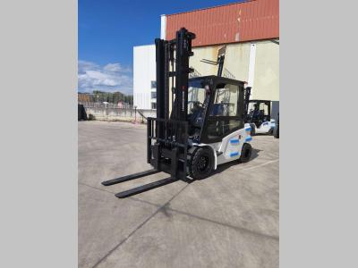 EP Equipment CPD50L1 in vendita da Uni.Trucks Srl