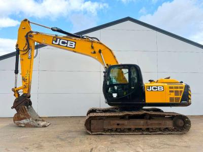 JCB JS220LC - Hammer Lines / Quick Coupler / Camera
