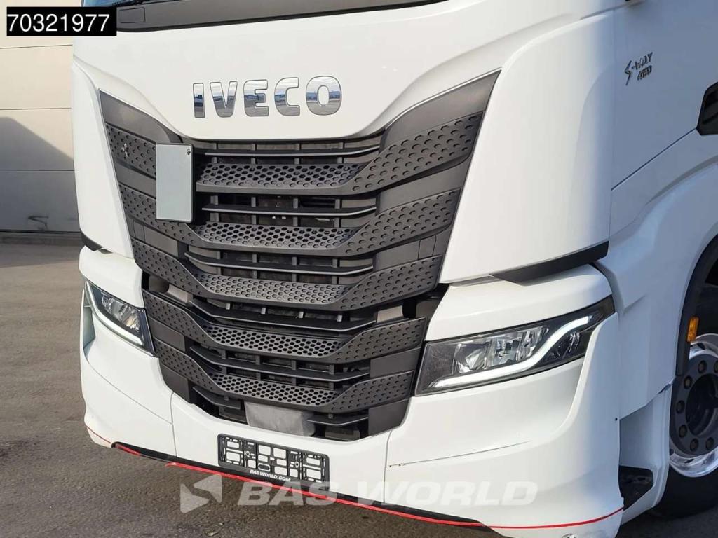 Iveco S-Way 460 4X2 Standklima Alcoa 90% Tyres! Retarder ACC Foto 5