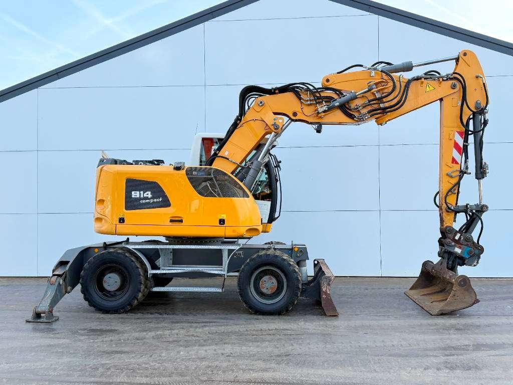 Liebherr A914 - Triple Boom / 2 extra Buckets! Foto 7