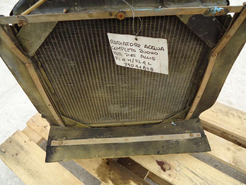 Radiatore acqua per Fiat Allis FL4M e FL4L Foto 4