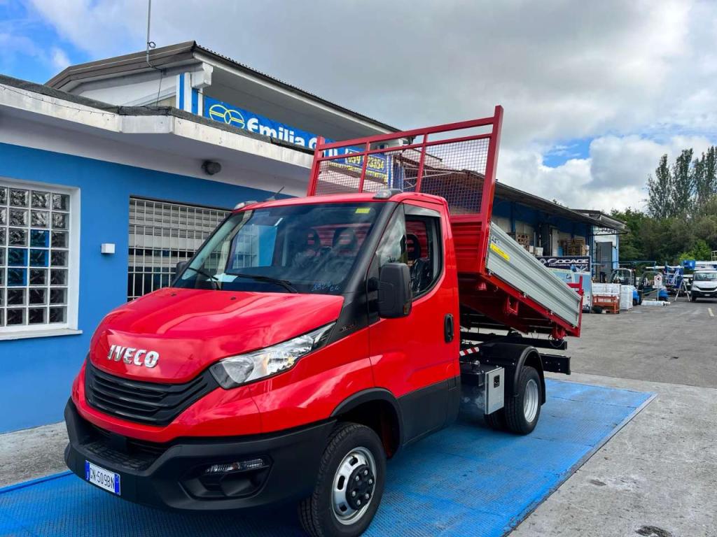 Iveco Daily 35-160 Foto 3