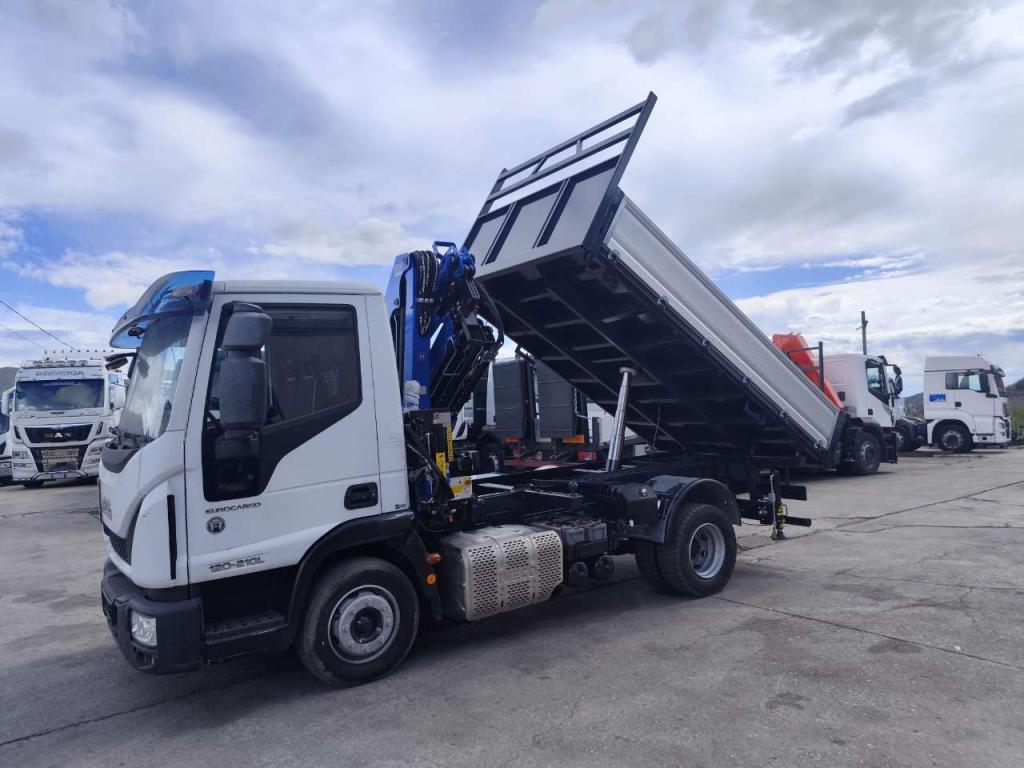 Iveco EUROCARGO 120-210L Foto 11