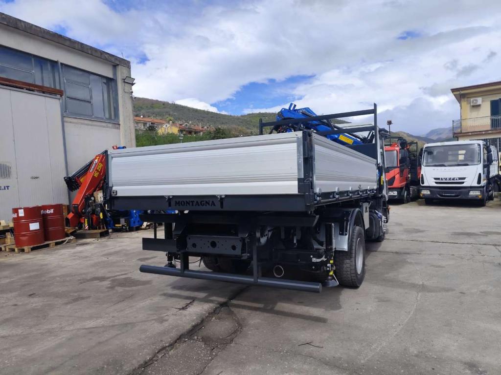 Iveco EUROCARGO 120-210L Foto 30