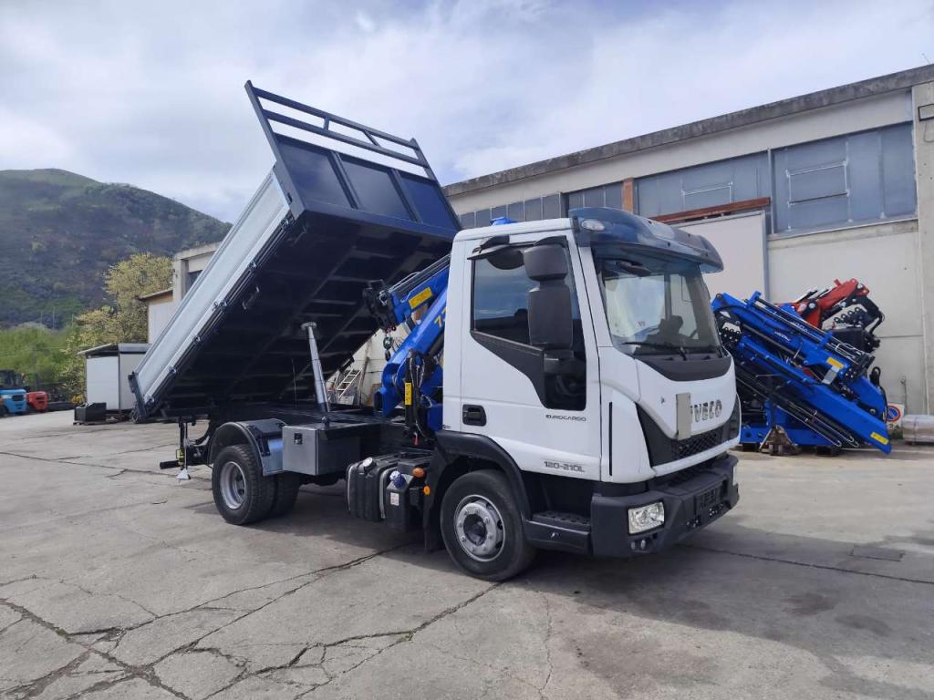 Iveco EUROCARGO 120-210L Foto 6