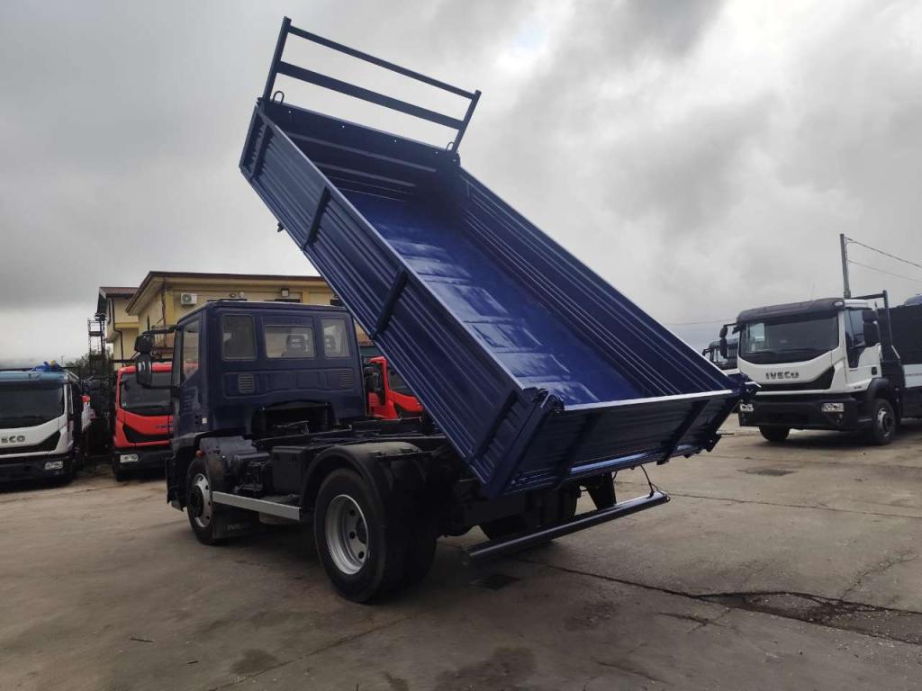 Iveco EUROCARGO 120E25K Foto 19