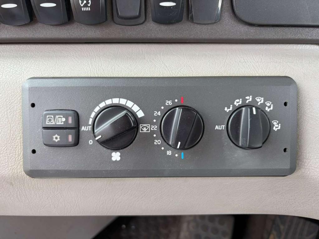 Volvo A25G Foto 25