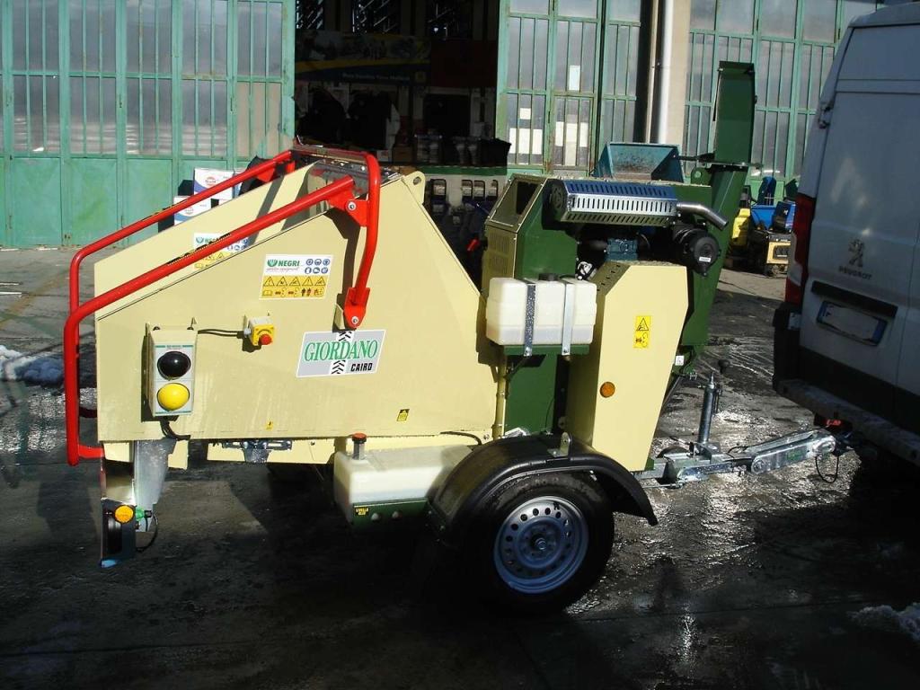 Negri R 280 CARRELLATO STRADALE - MOTORE KUBOTA Foto 5