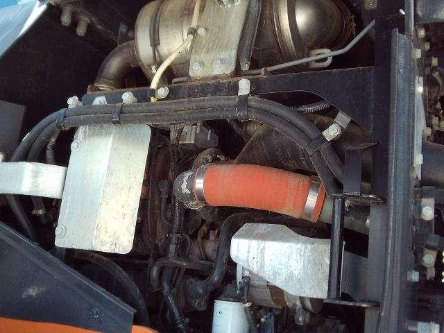 Hitachi ZW220-6 Foto 13