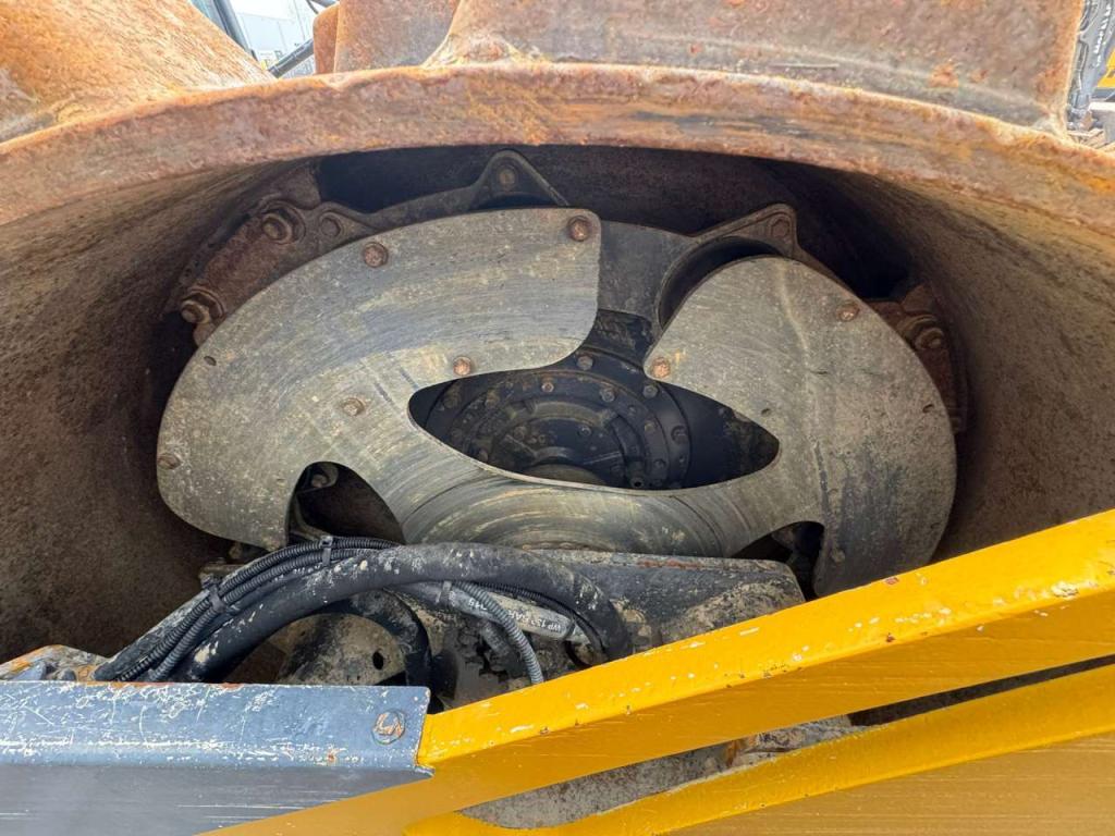Hamm H13i Padfoot compactor Foto 11