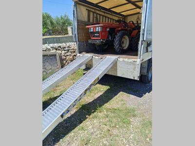 Coppia di rampe in alluminio Lunghezza 3.000 mm - Portata 2.500 kg in vendita da Progetto Rampe