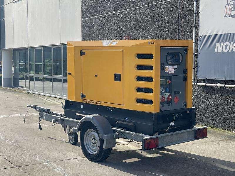 SDMO R 44 C 3 Foto 3