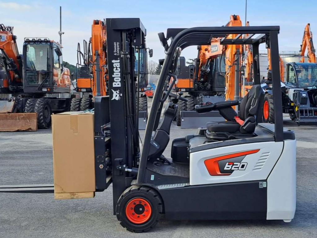 Bobcat B20 Foto 2