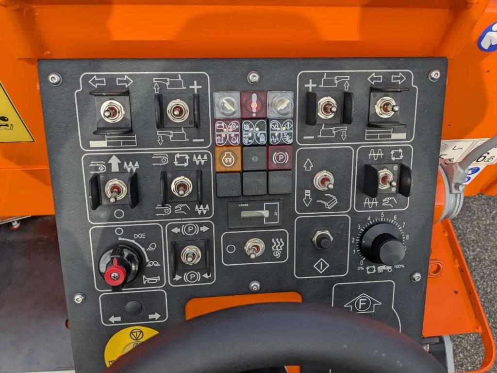 CM F175 Foto 13