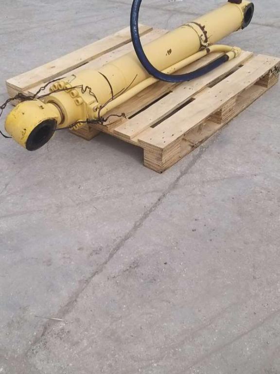 Pistone rotazione benna per New Holland E385B Foto 2