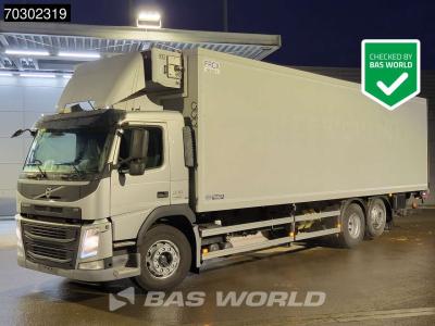 Volvo FM 330 6X2 Frigoblock FK25SL 2000kg Ladebordwand Lift+Steering Axle Euro 6 in vendita da BAS World B.V.