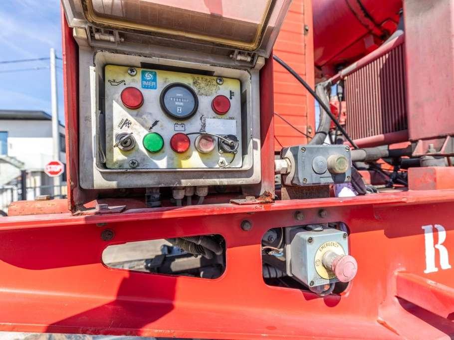 Imer BETON MIXER/MALAXEUR/MISCHER10M3 (+MOTOR/MOTEUR ) Foto 9