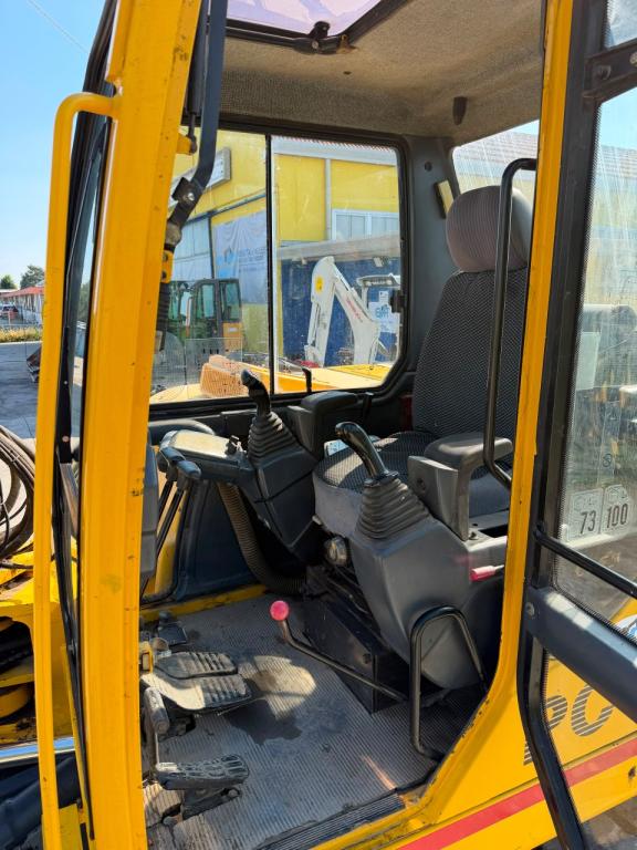 Komatsu PC75R Foto 8