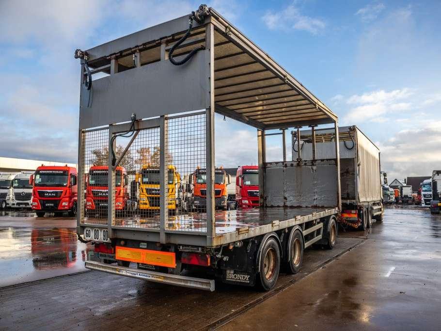 Lecitrailer VOLAILLE/GEFLÛGEL/POULTRY+REHAUSSABLE Foto 3
