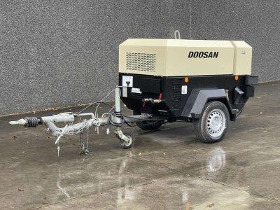 Doosan 7 / 41 - N in vendita da Machinery Resale