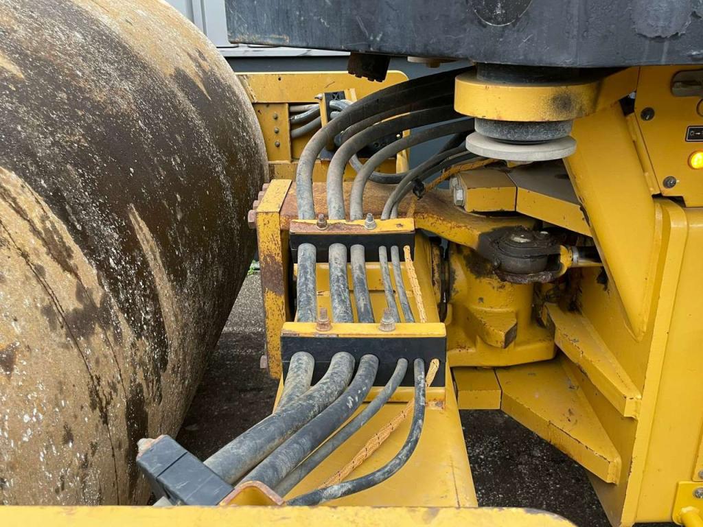 Caterpillar CS66B Foto 10