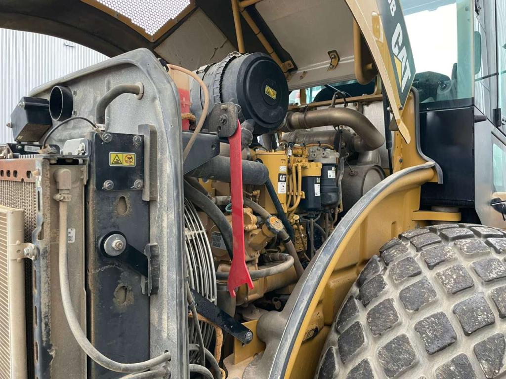Caterpillar CS66B Foto 28