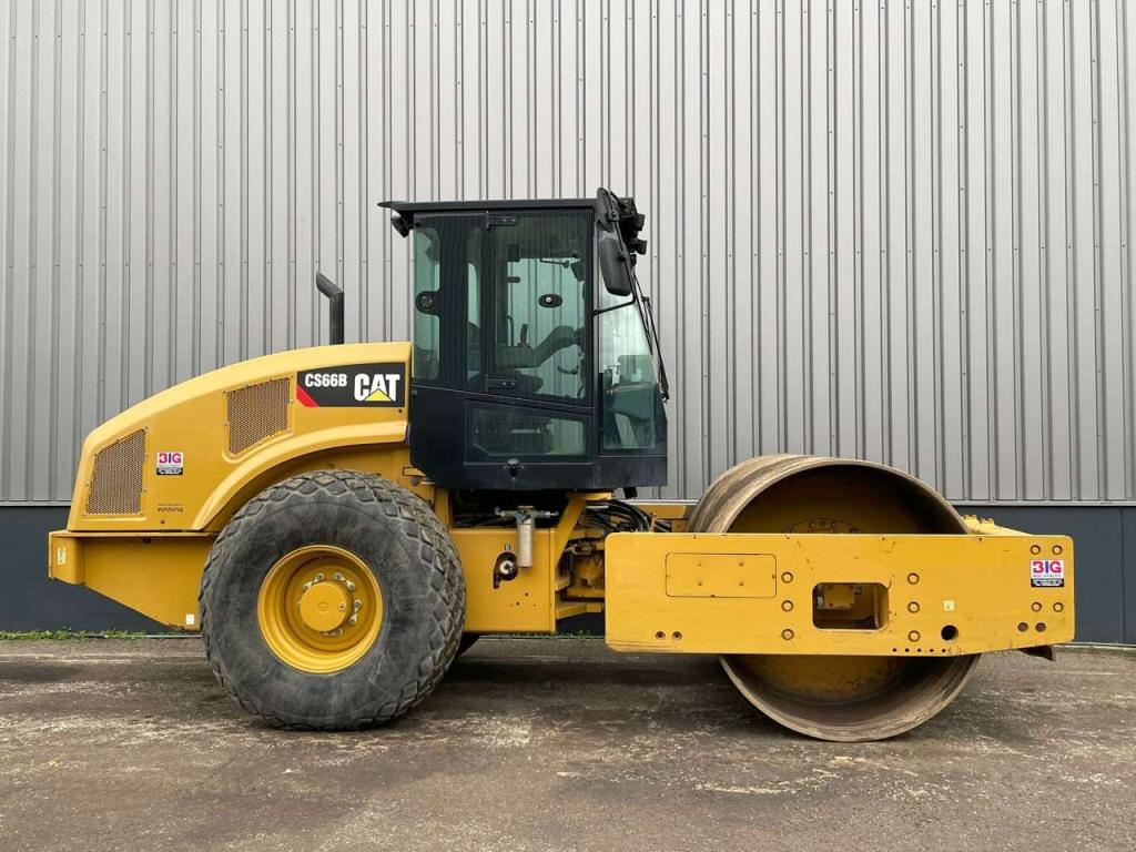 Caterpillar CS66B Foto 6