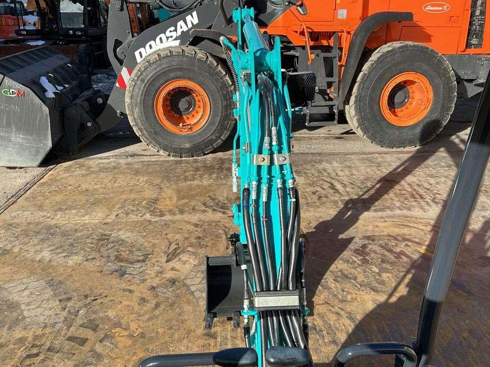 Kobelco SK17 SR-3 Foto 10