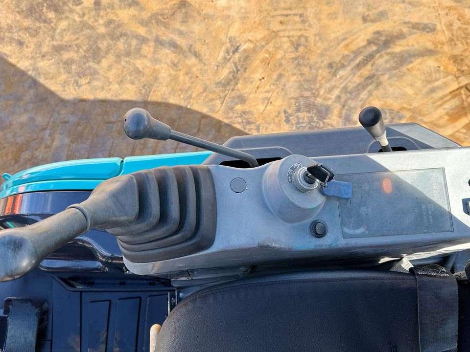 Kobelco SK17 SR-3 Foto 15