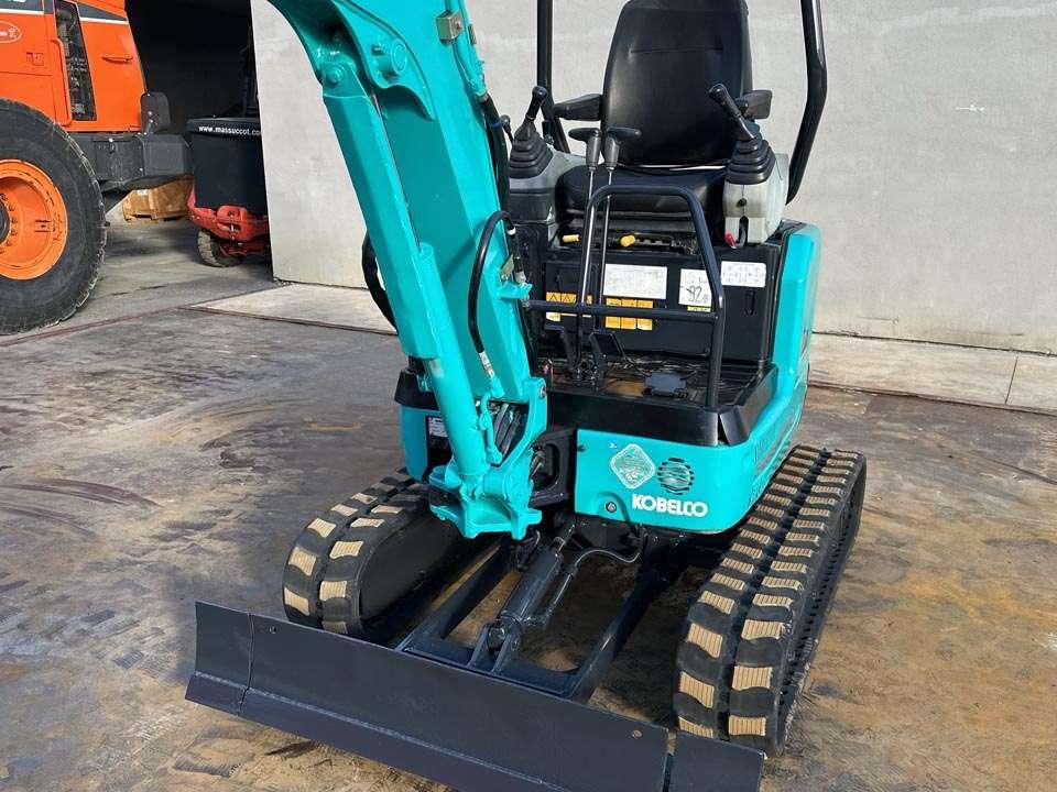 Kobelco SK17 SR-3 Foto 8