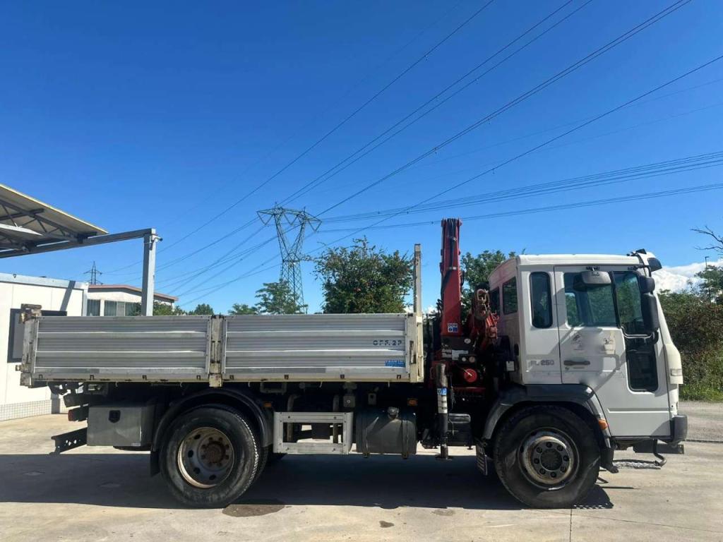 Volvo FL 250 Foto 3