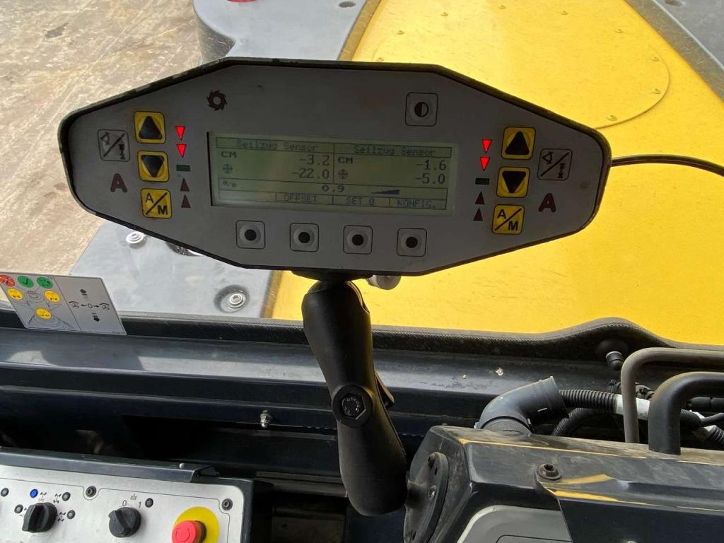 Bomag BM2000 / 75 Cold Planer Foto 28