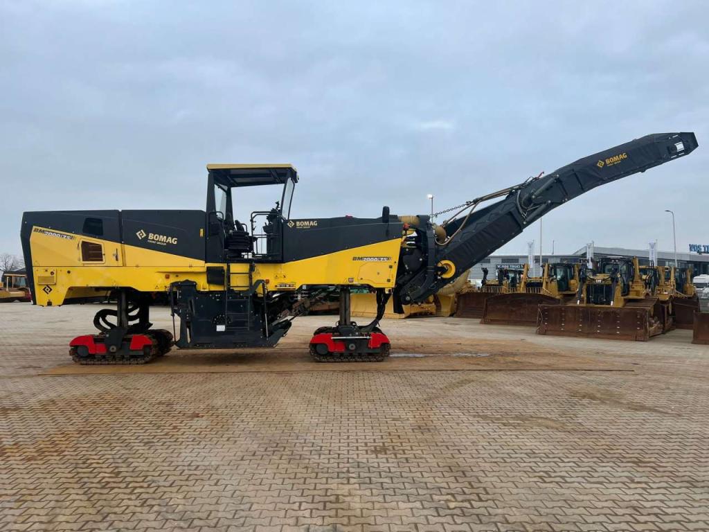 Bomag BM2000 / 75 Cold Planer Foto 6