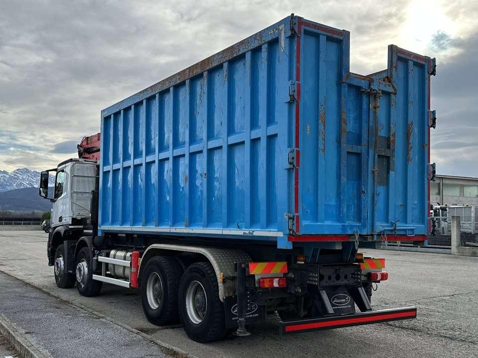 Mercedes-Benz 4145  8x4 Foto 3
